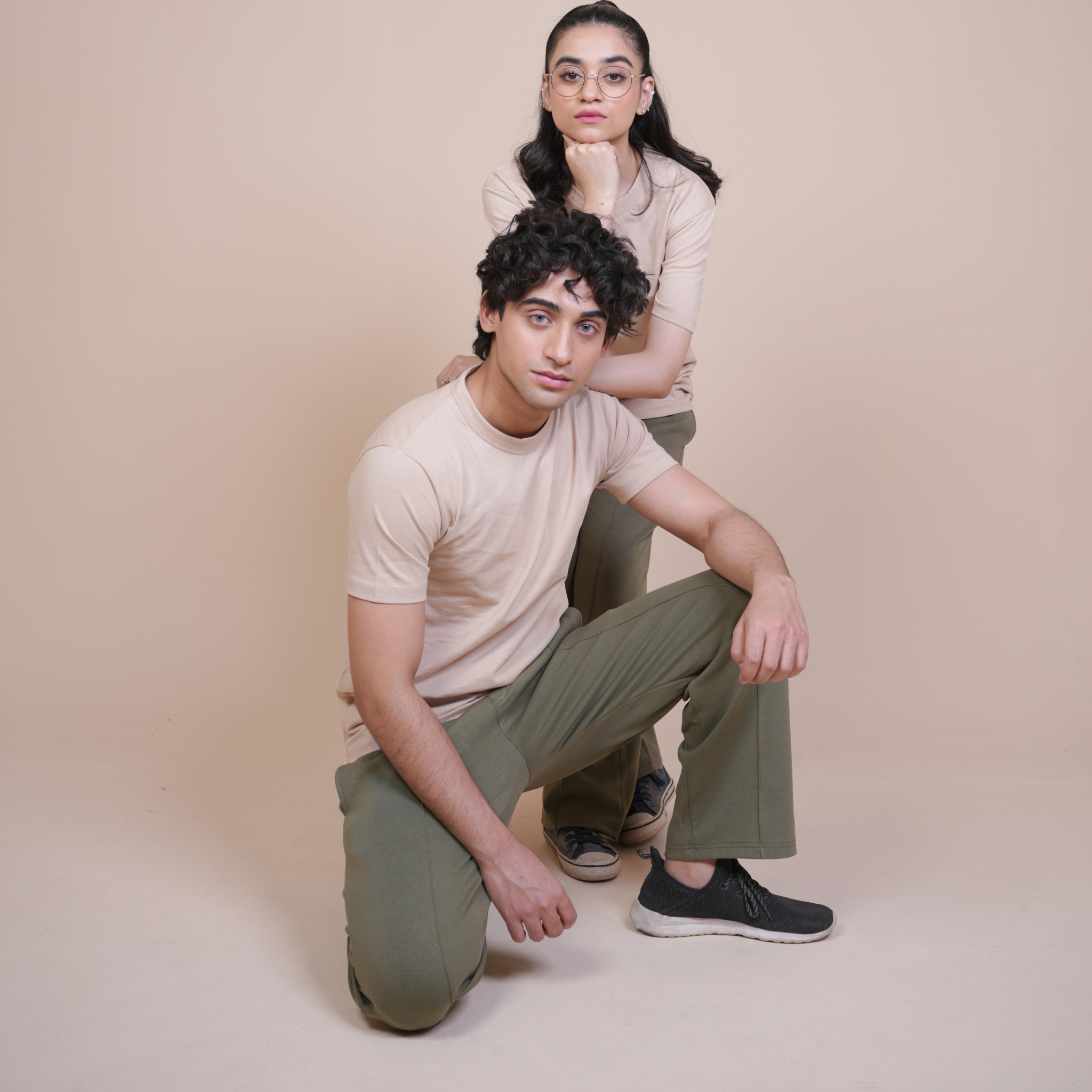 PLEATED TROUSER-OLIVE