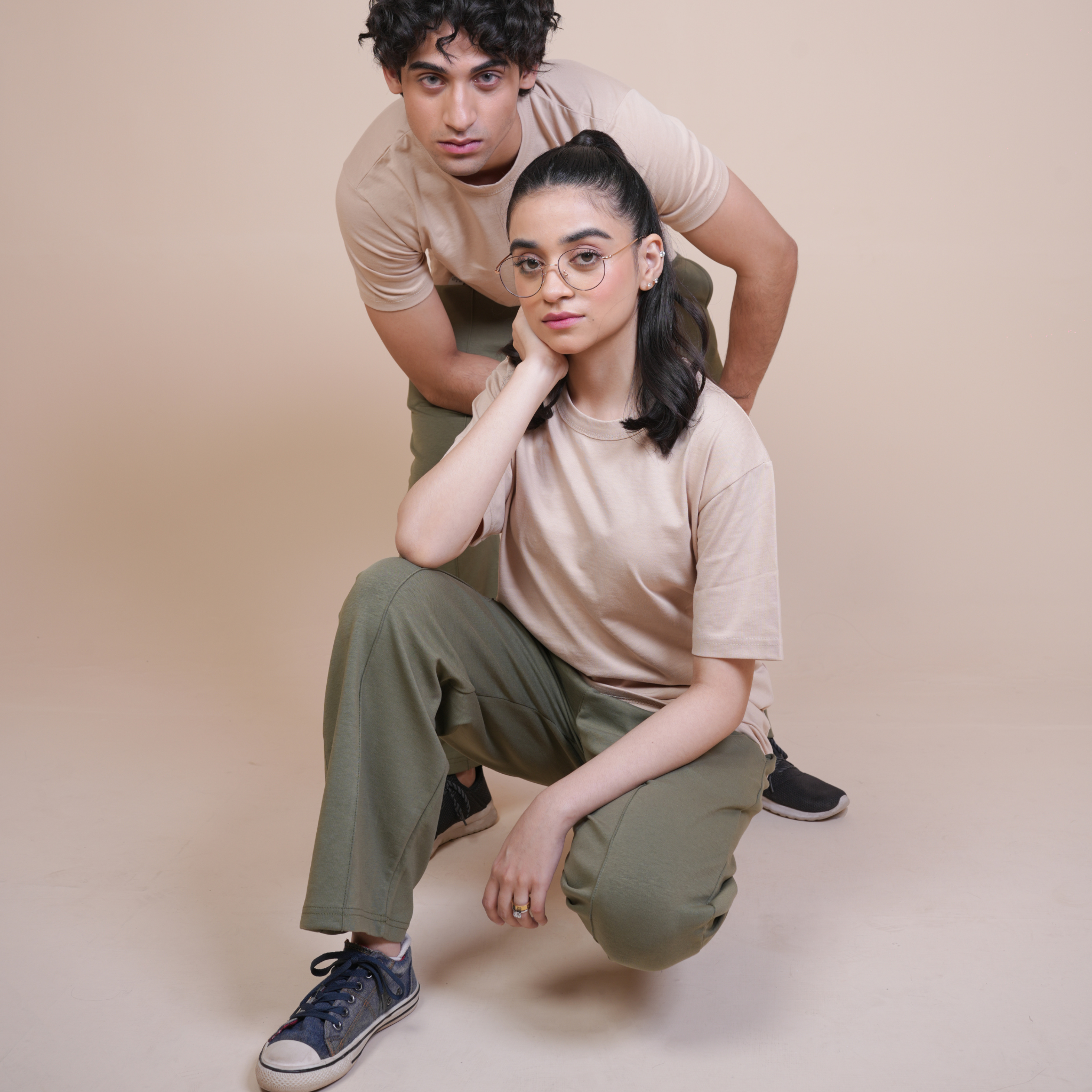 PLEATED TROUSER-OLIVE