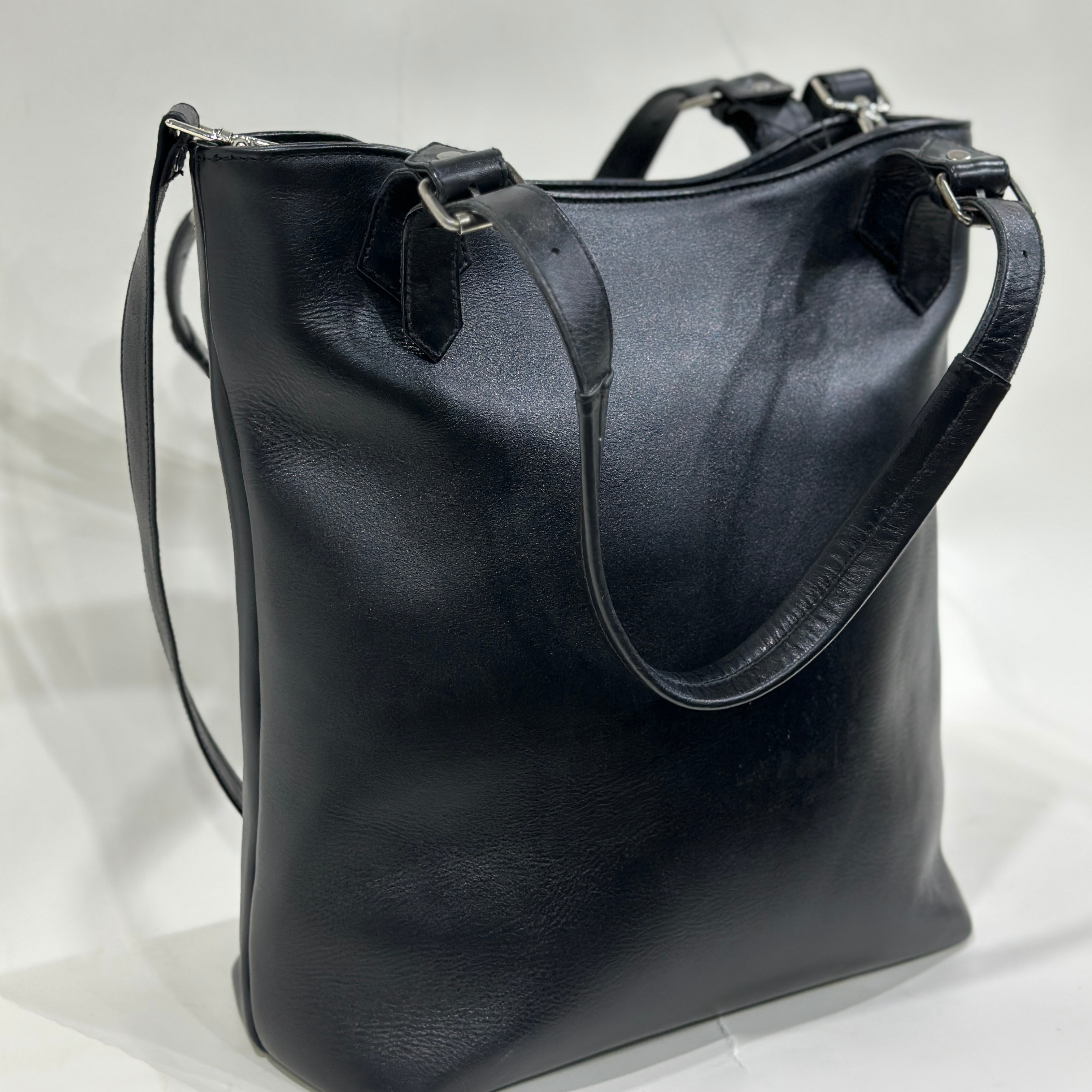 Urban Elegance Leather Tote